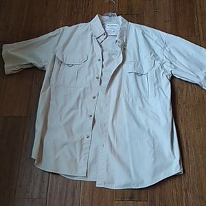 Columbia short sleeve shirt